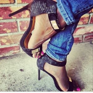 3 inch heels sexy strap on black and gold